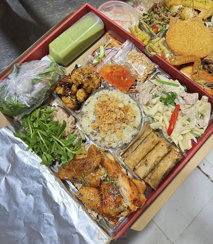 Mẫu hộp giấy đựng gà mẹt bằng carton bồi