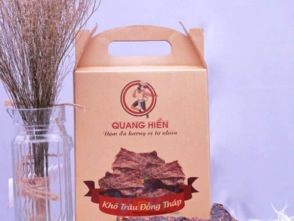 Mẫu hộp đựng bò khô kiểu nắp gài quai xách giữa